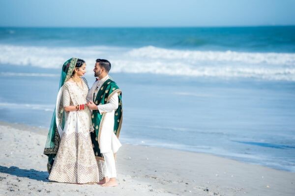 View the Platinum Guide profile for Sona Photography