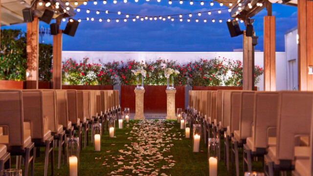 View the Platinum Guide profile for Renaissance Dallas Hotel